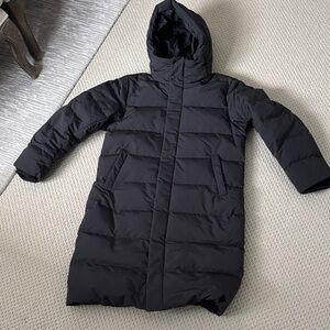 Uniqlo Kids Black Down Puffer Jacket, unisex
